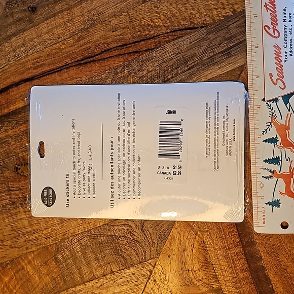 Heartline by Hallmark stickers sealed Green Smiley faces St. Patrick's Day - Picture 6 of 8